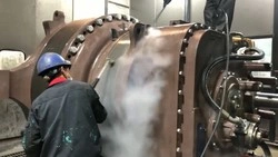 Industrial Steam Cleaner for Oil Contaminant Removal