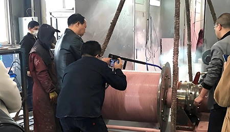 Steam cleaning of coated molds